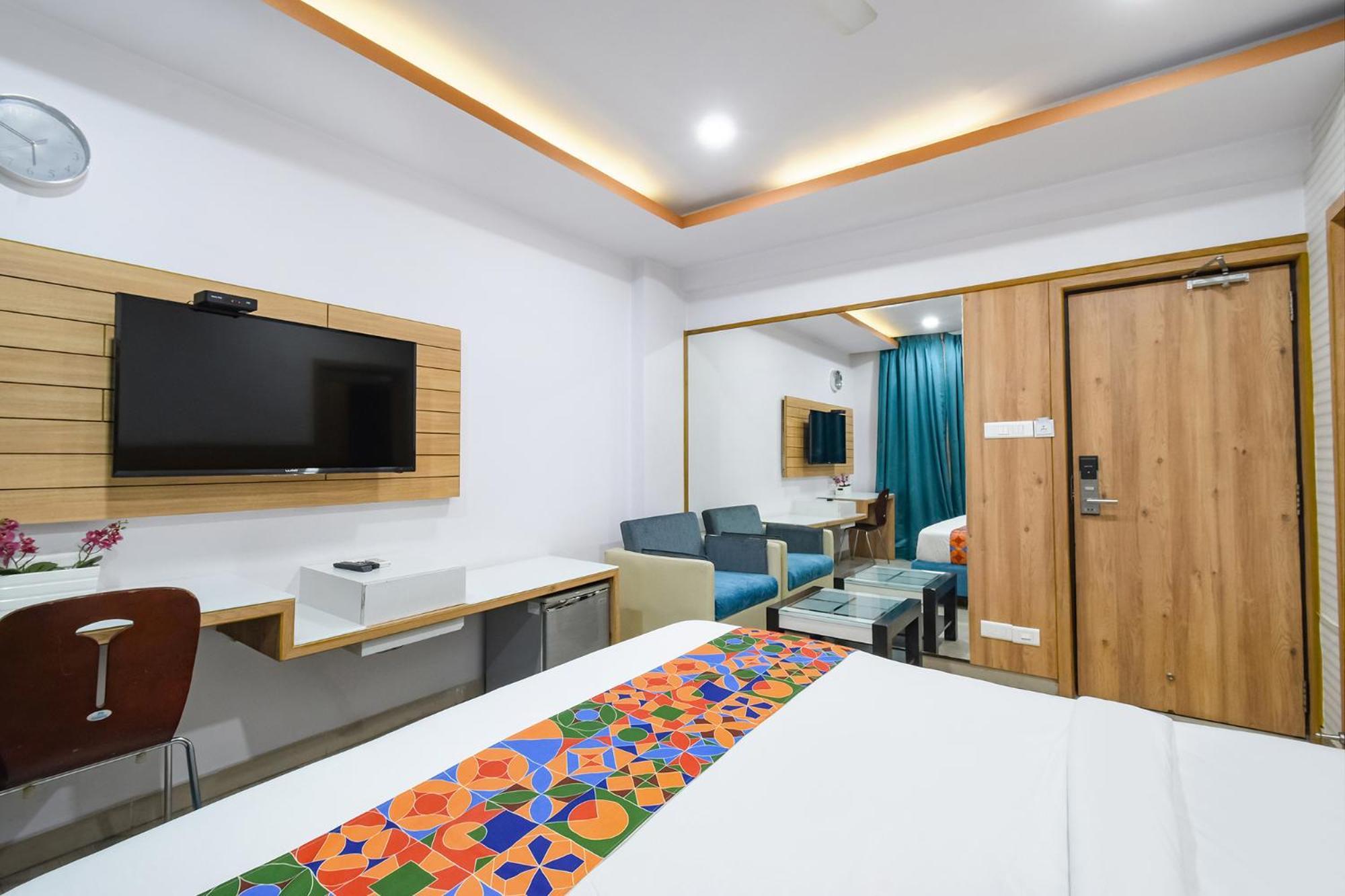 Fabhotel Aditya Homes - Nr Isb, Gachibowli 海得拉巴 外观 照片